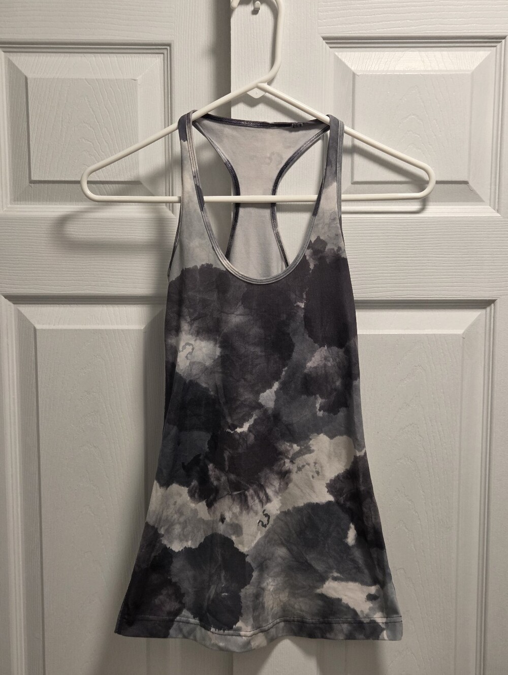 Lululemon Women’s Tie-Dye Racerback Tank Top - Black & Gray Size Small